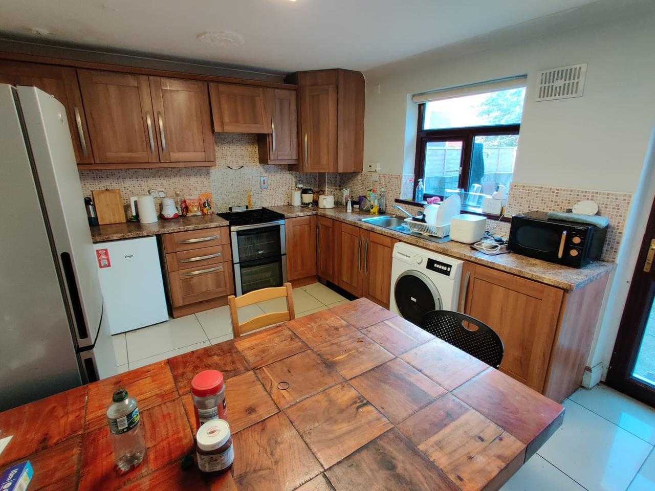 Huttiy Buy Sell Rent Service